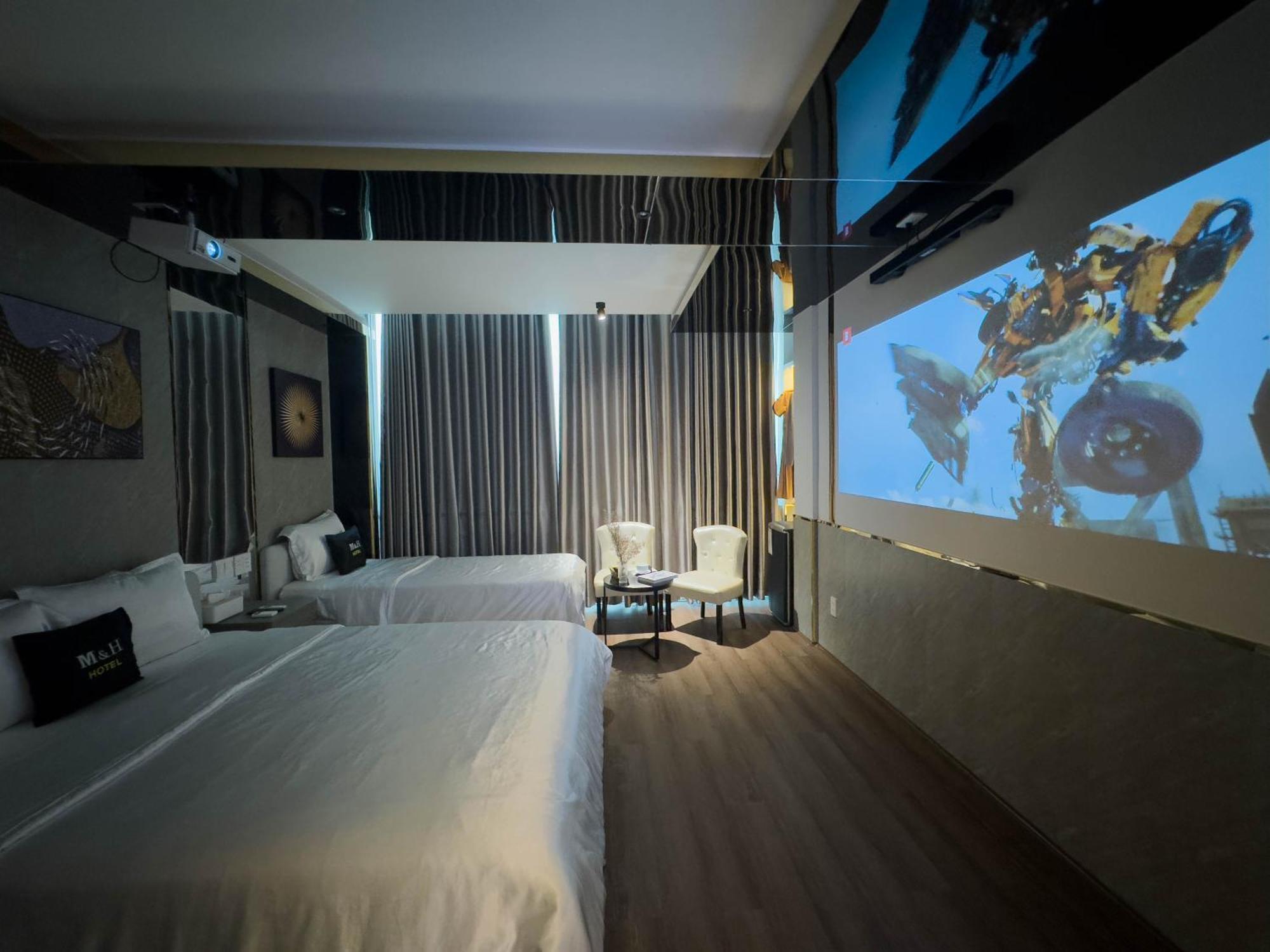 M&H Hotel Ho Chi Minh-staden Exteriör bild