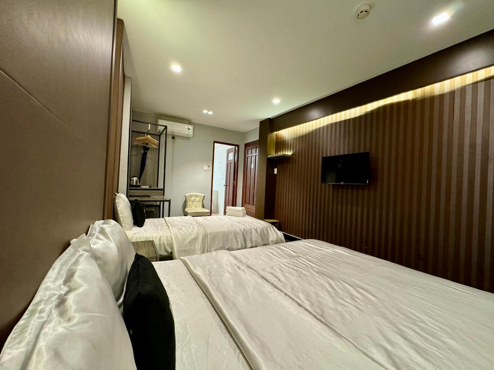 M&H Hotel Ho Chi Minh-staden Exteriör bild