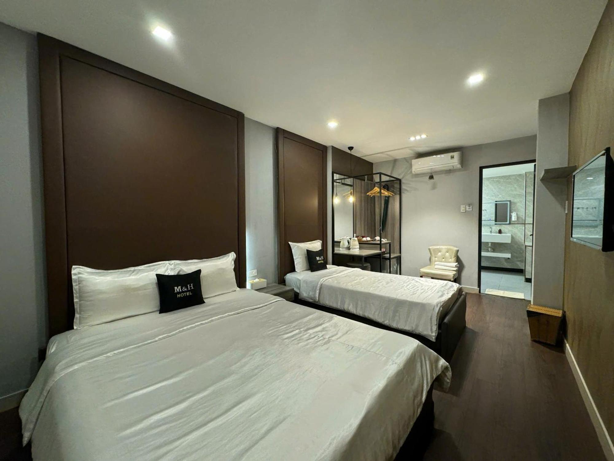 M&H Hotel Ho Chi Minh-staden Exteriör bild